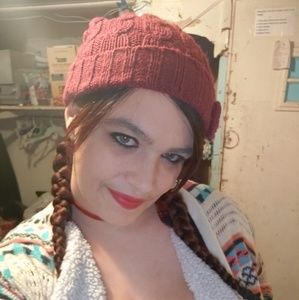 Meet your Posher, Sami